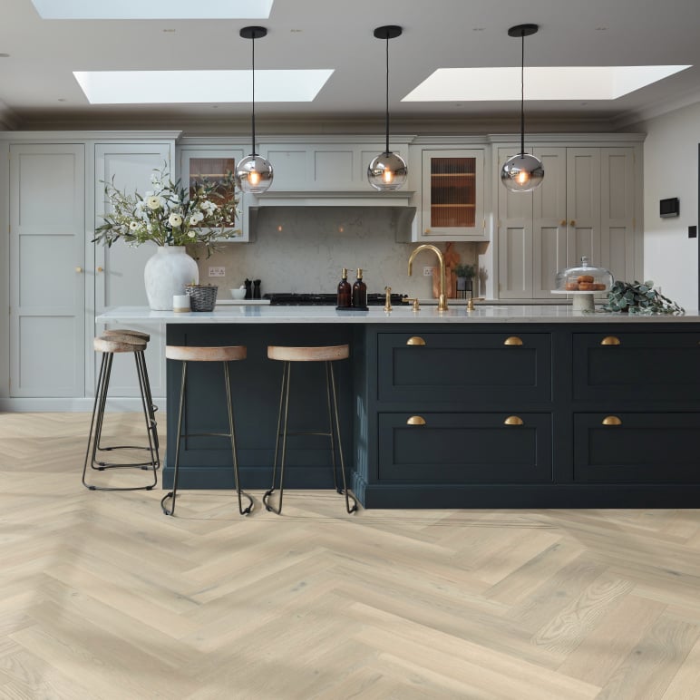 Karndean Designflooring Basque Oak